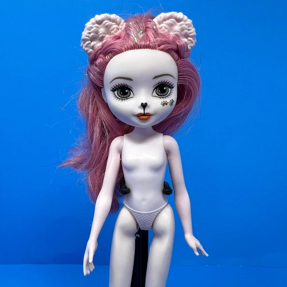 Ever After HIgh Veronicub Epic Winter‎ Pixie Bear Doll 8.5 inch 2015 Mattel Toy